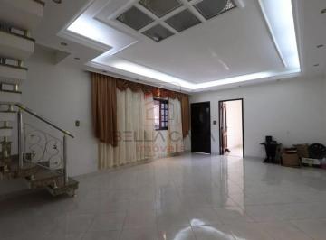 Casa · 420m² · 5 Quartos · 6 Vagas · Casa à venda com 420m², 5 quartos e 6 vagas