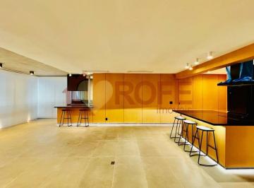 Apartamento · 197m² · 3 Quartos · Apartamento á venda    de 197m² sendo 3 suítes, 5 banheiros , 3 vagas de garagem  , mas deposito