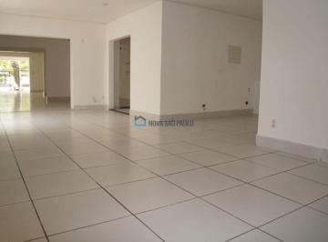 Comercial · 300m² · 3 Quartos · 4 Vagas · Sensacional sobrado comercial em Moema ao lado do metrô