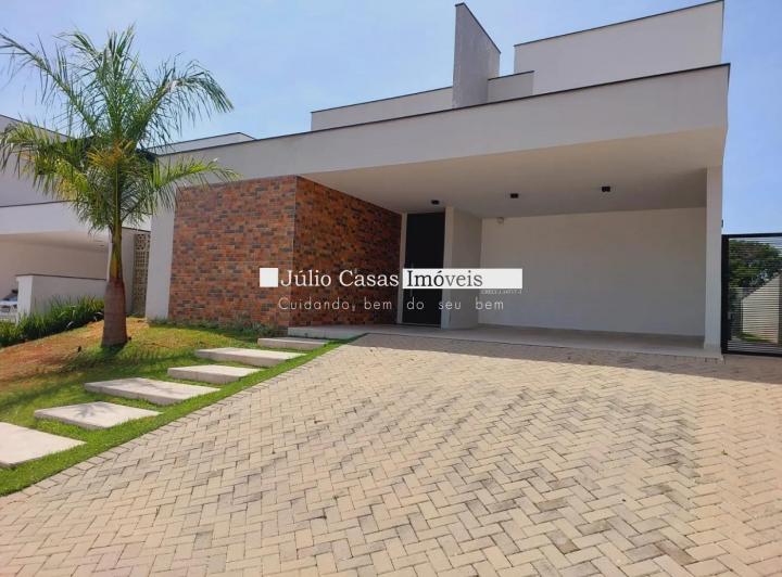 Casa para venda e aluguel em condomínio