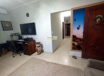 Casa · 256m² · 3 Quartos · 2 Vagas · Casa terrea ISOLADA - Jd. Independencia/SV