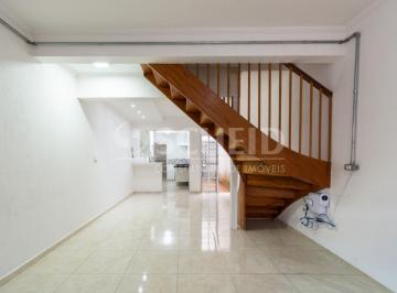 Casa · 140m² · 3 Quartos · 1 Vaga · Sobrado á Venda na Aclimação com 140m², 3 quartos sendo 1 suíte, 1 vaga.