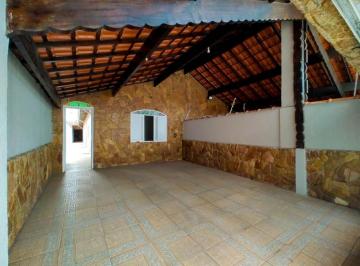 Casa · 194m² · 3 Quartos · 2 Vagas · Casa Geminada de 3 dorm c/ 1 suíte, 2 vagas, 194 m² de área útil. Bairro: GUILHERMINA.