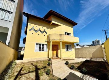 Casa · 380m² · 5 Quartos · 4 Vagas · Triplex à venda no São Domingos – São José dos Pinhais
