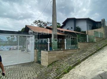 Casa · 60m² · 2 Quartos · 2 Vagas · LINDA E ACONCHEGANTE CASA DE 2 DORMITÓRIOS
