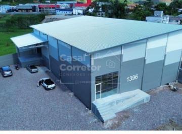 Comercial · 735m² · Pavilhão/Galpão Industrial em Limoeiro, Brusque/SC