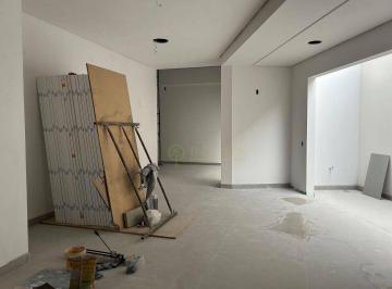 926779034c57e3fc30c1d8aef97006815ede27a9 · Loja Comercial com 118 m² em Coqueiros, Florianópolis.
