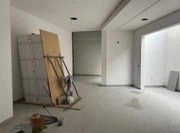 926779034c57e3fc30c1d8aef97006815ede27a9 · Loja Comercial com 118 m² em Coqueiros, Florianópolis.