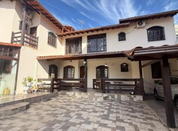 79394_ic2I61Od4zl_793946900c6dae3eaf.jpg · Casa à venda - no Castelo