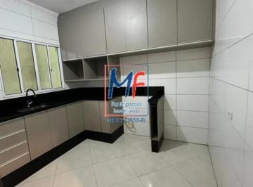 Casa · 68m² · 2 Quartos · Excelente sobrado em cond. fechado na Vila Carrão, com 68 m² a.u., 2 dormitórios (2 suítes), sala, c
