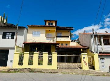 133ugjy2ogzmodiyoti2mjc1_md · Casa à Venda no Jardim Vitória, 4 quartos, 1 suíte, 275m²
