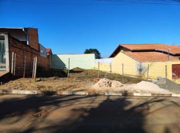3bd721f3f73392b0e93e2bf39ba517030f23c7ec · Terreno em bairro residencial de Paulínia