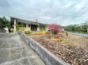 Casa · 115m² · 3 Quartos · 1 Vaga · CASA COM AMPLO TERRENO NA CIDADE DE TIMBÓ/SC