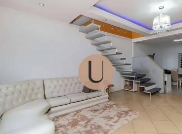ef6a311630e9b9d4dc636e562e8f05a2e2d88c90 · CASA NO ITAIM PAULISTA | 3 DORMITÓRIOS | GARAGEM PARA 5 CARROS | ÁREA GOURMET