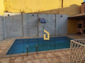 d69764087e1af2e93a7758e89b13c245d5731fc0 · Sobrado à venda | 253m² | 3 dormitórios | 1 suíte | 2 salas | área gourmet | piscina | 3 vagas | Par