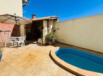78ce6dc664bb708182bb65c45707167acf84a255 · Casa com 3 dormitórios à venda, 225 m² por R$ 860.000,00 - Vila Rezende - Piracicaba/SP