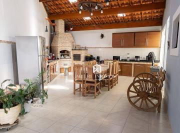 bf853f4d9e80fbe3f562dedc75081458a1a34985 · Casa à venda, 97 m² por R$ 650.000,00 - Vila Formosa - Jacareí/SP