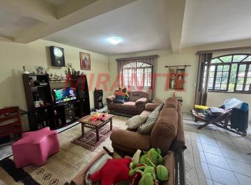 ec1a23732ec47e2151e41a2387c0cb33.jpg · Sobrado de 162m² com 3 quartos