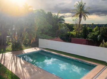 Casa de 4 quartos, Brasília · Casa à venda na QI 17 – Lago Sul