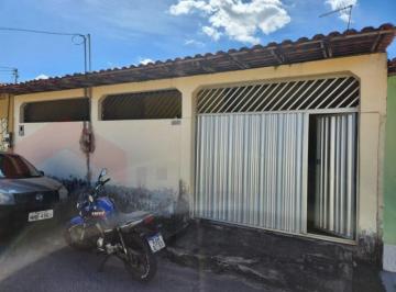 Casa · 180m² · 2 Quartos · 3 Vagas · Casa para Venda em São Luís, Cohab, 2 dormitórios, 1 suíte.