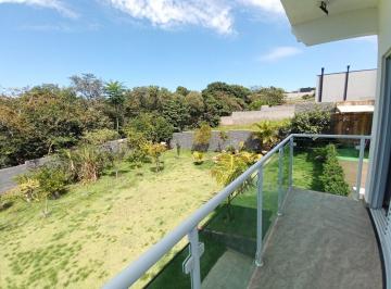 Casa de 3 quartos, Salto de Pirapora · Casa com 3 dormitórios   , terreno de 1.024 m² e construção de 260 m² .