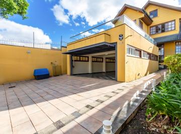 Casa , Curitiba · Sobrado 293m² Santa Quitéria — 3 Quartos (Suíte c/ Banheira), Ático, Forno de Pizza, 3 Vagas