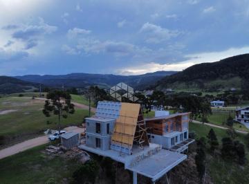 Casa · 184m² · 3 Quartos · 2 Vagas · Casa com 3 quartos/dormitórios no bairro Invernadinha, em Rancho Queimado - SC