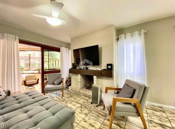 Apartamento · 142m² · 3 Quartos · 1 Vaga · Apartamento mobiliado e repaginado com 03 dormitórios amplos, 01 suíte, no centr