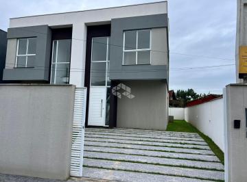 Casa · 110m² · 3 Quartos · 2 Vagas · SOBRADO GEMINADO, UBATUBA, SÃO FRANCISCO DO SUL-SC