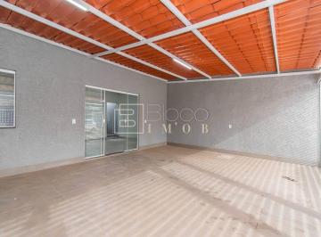 Casa · 112m² · 3 Quartos · 1 Vaga · Casa com 3 quartos sendo 1 suíte na QR 110 de Samambaia com fino acabamento