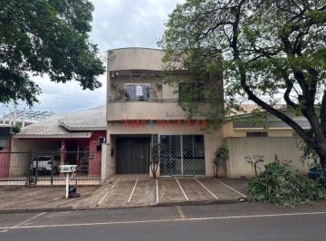 Casa · 250m² · 4 Quartos · 1 Vaga · VENDA | Sobrado, com 4 dormitórios em ZONA I, UMUARAMA