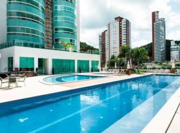 Apartamento de 3 quartos, Balneário Camboriú · Edifício Torre de Lyon em Balneário Camboriú 
