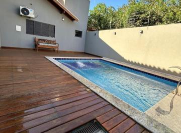 Casa · 171m² · 3 Quartos · 3 Vagas · em Singular  -  Bonito