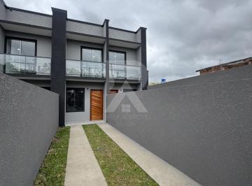 Casa · 71m² · 2 Quartos · 2 Vagas · Sobrado com quintal e churrasqueira no Tatuquara