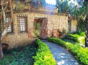 Casa · 450m² · 4 Quartos · 7 Vagas · Casa no bairro Chacara Monte Alegre, 4 dormitórios 7 vagas.