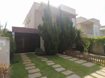 Casa · 180m² · 3 Quartos · 2 Vagas · Sobrado 3 Suítes em Condomínio - Vila Suíça