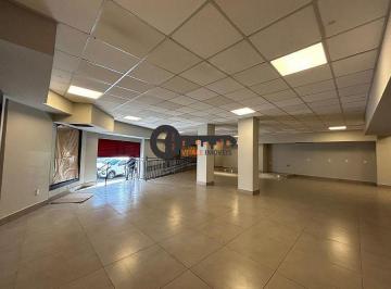 Comercial · 338m² · AMPLO SALÃO COMERCIAL PARA LOCAÇÃO COM 338m²/VL. PRUDENTE/SP
