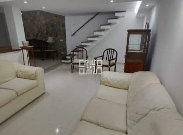 Casa · 195m² · 2 Quartos · Ótima Casa Reformada em São Francisco