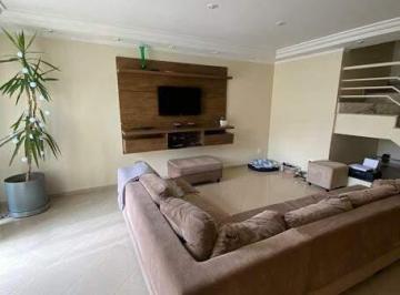 Casa · 250m² · 3 Quartos · 5 Vagas · Sobrado à venda, 3 quartos, 1 suíte, 5 vagas, Nova Petrópolis - São Bernardo do Campo/SP