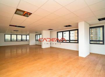 Comercial · 261m² · 4 Vagas · Sala com 4 vagas para aluguel no Água Verde
