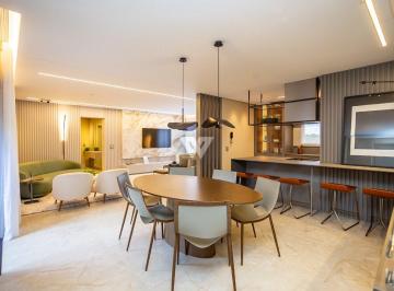 Apartamento · 161m² · 3 Quartos · 2 Vagas · Apartamento mobiliado 3 Suítes Centro Cívico Curiitba