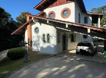 Casa · 259m² · 4 Quartos · 7 Vagas · Sobrado 4 dorms Mariporã
