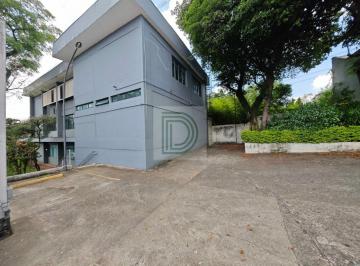 Comercial · 716m² · Prédio Comercial em Avenida de Grande Movimento - 716m²
