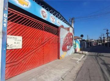 Comercial · 349m² · 10 Vagas · Galpão para venda na AV. Mário Pernambuco com 349m², 1 sala, banheiro e 10 vagas.