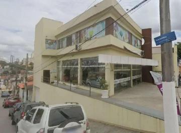 Comercial · 300m² · 5 Vagas · Loja comercial na Avenida Coronel Sezefredo Fagundes com 300m², com 2 salas, 3 banheiros e 5 vagas.