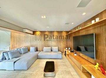 Casa · 463m² · 4 Quartos · 6 Vagas · MODERNA, 4 suítes, piscina, salão festas gourmet!