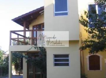 Casa · 130m² · 4 Quartos · 1 Vaga · Casa em Rio Tavares, Florianópolis/SC