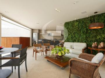 Apartamento · 378m² · 4 Quartos · 4 Vagas · Cobertura duplex impecável à venda no renomado Condomínio Champs Elissè