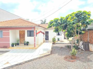 Casa · 252m² · 3 Quartos · Casa em Floresta - Centro - Floresta/PR