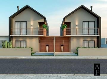 Casa · 148m² · 3 Quartos · 1 Vaga · Casa Sobrado em Ambrósio, Garopaba/SC